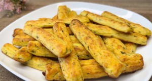 Vyzkoušejte tento recept na bramborové tyčinky bez smažení Vyzkoušejte tento recept na bramborové tyčinky bez smažení