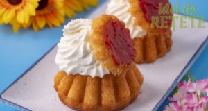 VIDEO: Mini „savarin“ s džemem a šlehačkou: Lahodný a jednoduchý francouzský dezert