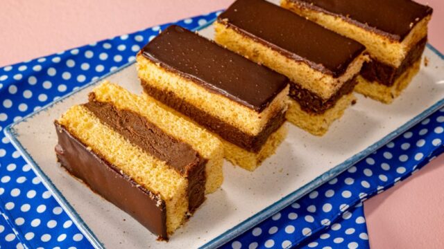 476-Prajitura-cu-rom-02-large