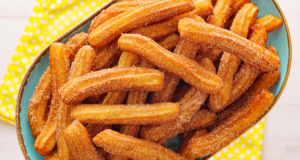 Lahodné španělské koblihy Churros: Recept k okamžitému vyzkoušení