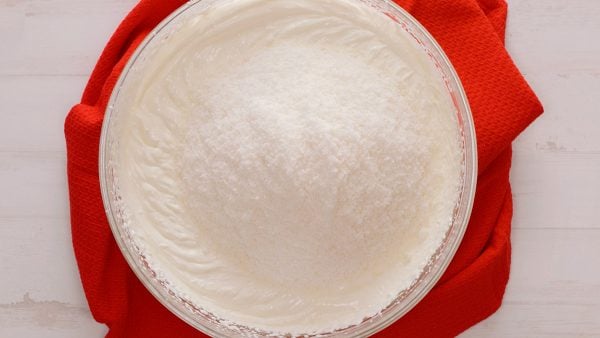 Raffaello dort - dokonalá kombinace kokosu, mascarpone a šlehačky