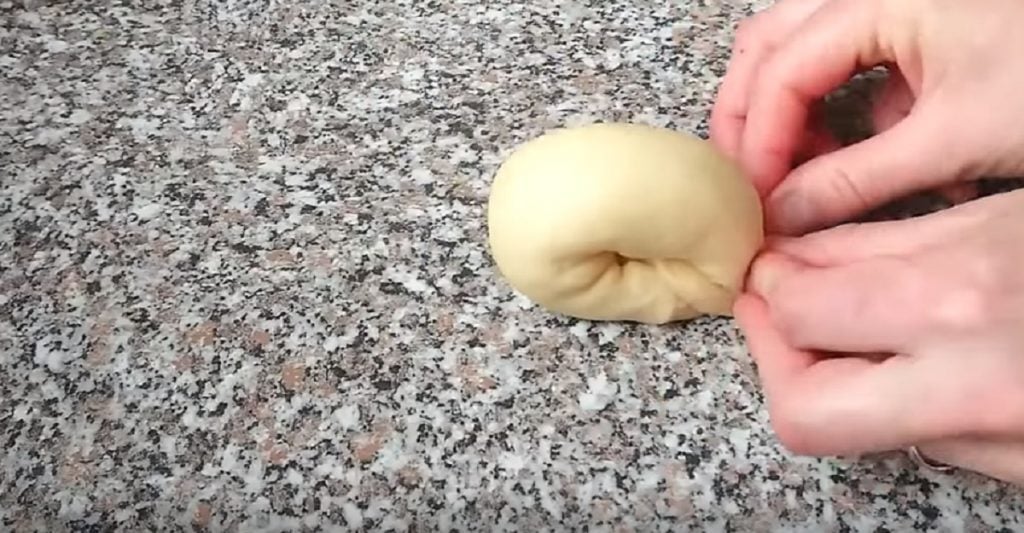 Jednoduchý recept na kynutá skořicová srdíčka