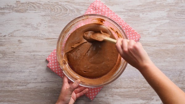 Kakaová roláda s mascarpone krémem a kokosem - dokonalé spojení