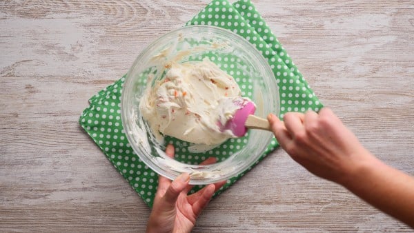 Kakaová roláda s mascarpone krémem a kokosem - dokonalé spojení