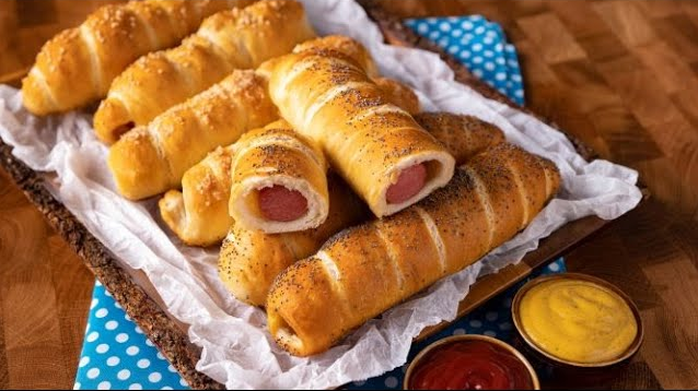 Hot-dogy z domácího listového těsta: Ideální recept pro rodinné party