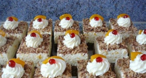 Jak připravit jednoduchý koláč s mascarpone a mandarinkami: Rychlý a lahodný recept