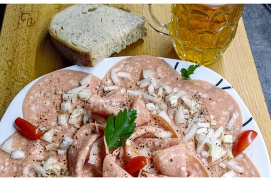 Gothaj s octem a cibulí