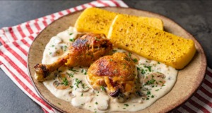 Kuřecí stehna se žampiony v smetanové omáčce: Chutný recept