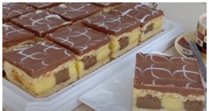 Fantastické pudinkové kostky – jsou tak výborné, že u nás nikdy dlouho na stole nevydrží!