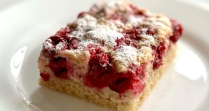 Dietní ovesný třešňový koláč bez mouky, másla a cukru Dietní ovesný třešňový koláč bez mouky, másla a cukru