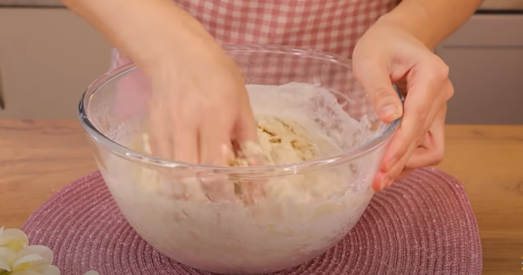 Domácí netradiční měkký křupavý chléb - Lepší než kupovaný!