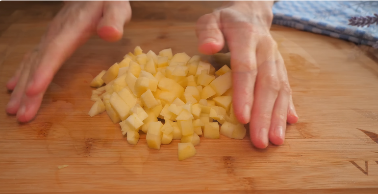 Dokonalá snídaně - Jablečné vafle z ingrediencí, které máte běžně doma