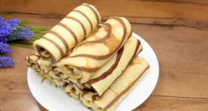 Báječné vzorované dvoubarevné palačinky s medem – Rychlá snídaně! Báječné vzorované dvoubarevné palačinky s medem - Rychlá snídaně!