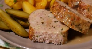 Vepřová sekaná z mletého masa na cibulce – skvělá lahůdka Vepřová sekaná z mletého masa na cibulce - skvělá lahůdka