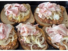 Obrácené řízky s cibulí a slaninkou: Recept na nejšťavnatější maso