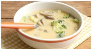 Rychlá sýrová polévka se žampiony: