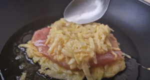 Chutné řízky z vepřového karé na strouhaných bramborách – perfektní recept