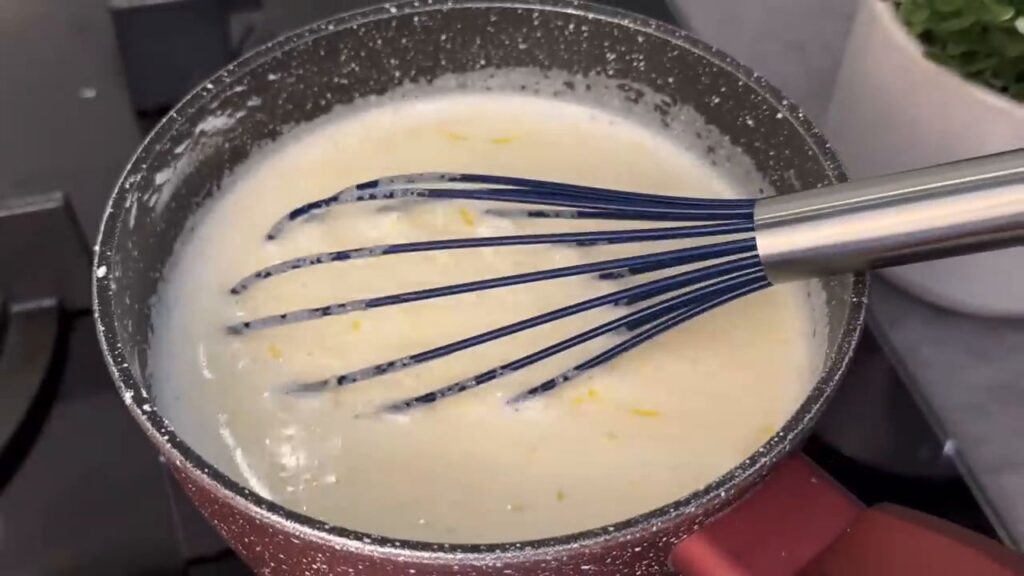 Prajitura de biscuiti cu crema de lamaie - Fara coacere!