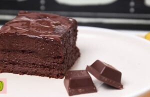 Bombastický kakaovo-banánový BROWNIE s čokoládovou polevou