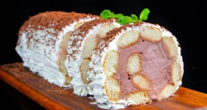 Nadýchaná a chuťově dokonalá – Připravte si tuto skvělou smetanovou roládu s nutellou a piškoty!