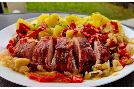 Pečené kuřecí prso ve slaninovém kabátku