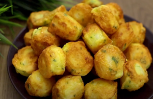 Příloha, která nezklame – Smažené brambory v těstíčku