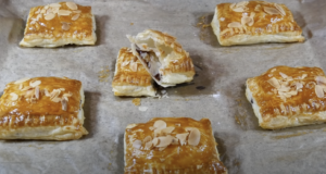 Mandlové křupavé šátečky z listového těsta plněné nutellou a banány – Ideální k horkému čaji!