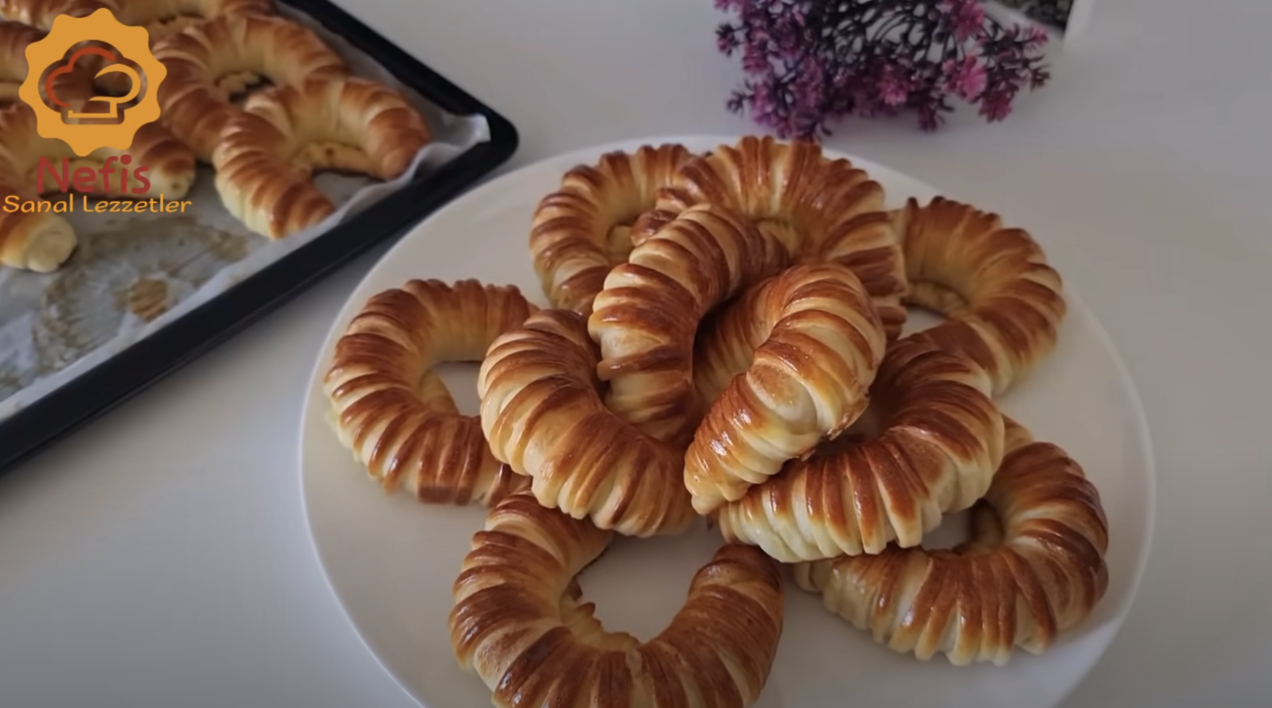 Lahodné tvarohové rohlíčky z jogurtového těsta - jednoduchý recept, který provoní váš domov