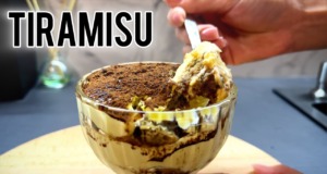 Báječný recept: Domácí delikátní tiramisu s mascarpone a koňakem ve sklenicích Báječný recept: Domácí delikátní tiramisu s koňakem ve sklenicích - Sladký dezert určený pro dospělé!