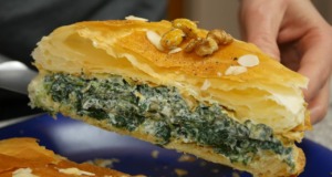 Křupavé tartaletky se špenátem a ricottou v listovém těstě – lahodná pochoutka Křupavé tartaletky se špenátem a ricottou v listovém těstě - lahodná pochoutka