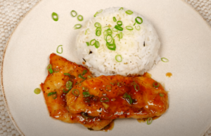 Kuřecí plátky na medu a česneku – Rychlý a jednoduše připravený recept!
