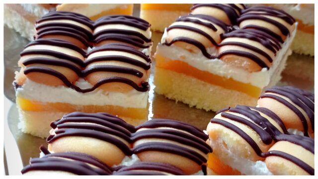 Vídeňský zákusek s pomerančovým pudinkem a krémem z mascarpone