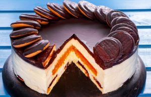 Nadýchaný smetanový dort se sušenkami a pomerančovým nádechem!