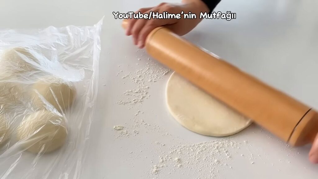 Smažený křehoučký chléb z nití - Pouze 3 ingredience!