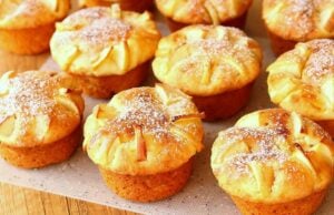 Vábivé tvarohové muffiny s jablíčkem - Sladká dobrůtka!