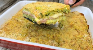 Zapečená bramborovo-cuketová pochoutka se šunkou a parmazánem – Snadná a velmi rychlá příprava! Zapečená bramborovo-cuketová pochoutka se šunkou a parmazánem - Snadná a velmi rychlá příprava!