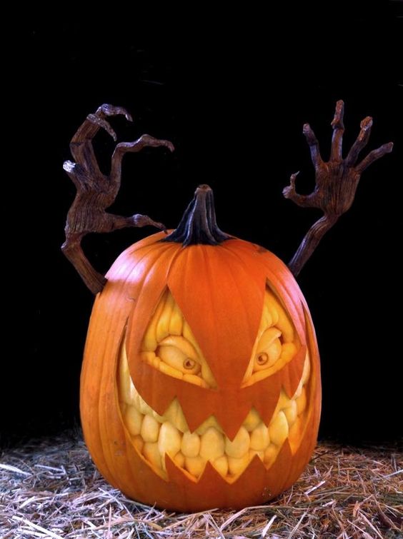 15+ více inspirací pro krásné a jedinečné vyřezávání halloweenských dýní 