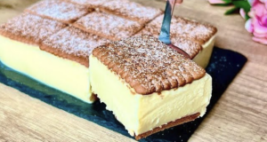 Nepečené sušenkové kostky s jogurtovo-máslovým krémem: Snadný recept Nepečené sušenkové kostky s jogurtovo-máslovým krémem: Snadný recept
