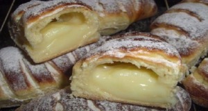 Dokonalé domácí rohlíčky plněné luxusním vanilkovým krémem!