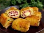 Smažené křupavé cukety CORDON BLEU plněné šunkou a sýrem