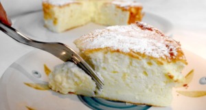 Měkký nadýchaný jogurtový koláč s vůní citronů – snadná a velmi rychlá příprava! Měkký nadýchaný jogurtový koláč s vůní citronů - snadná a velmi rychlá příprava!
