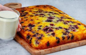 Jednoduchý recept na rybízový koláč, který se skvěle hodí k odpolední kávě!