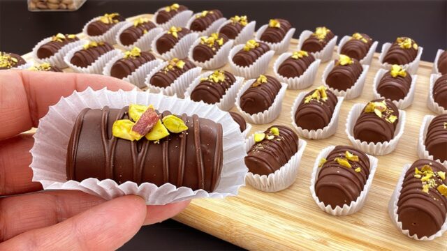 Čokoládové sušenkové pralinky s pistáciemi, kešu, mandlemi a kokosem – lahodné cukroví Čokoládové sušenkové pralinky s pistáciemi, kešu, mandlemi a kokosem – lahodné cukroví