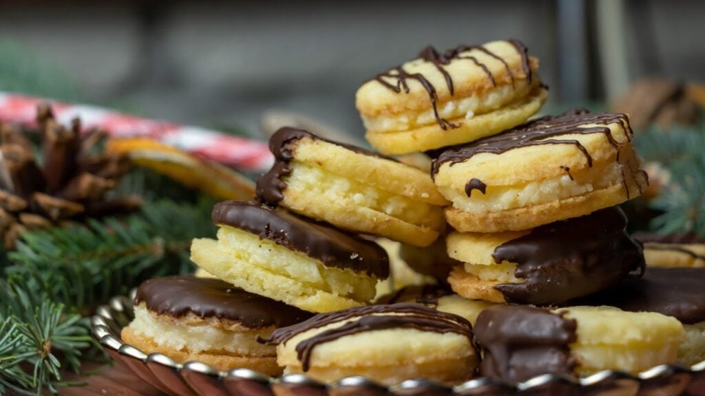 Domácí kokosové laskonky s čokoládou: Lahodný recept na vánoční cukroví