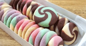 Okouzlující barevné COOKIES s mramorovým máslem – krásná barevnost na talíři! Okouzlující barevné COOKIES s mramorovým máslem - krásná barevnost na talíři!