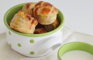 Bramborové pagáčky z kynutého těsta: Tradiční pochoutka s jemnou chutí másla a brambor Křehké bramborové pagáčky z kynutého těsta s máslem: Ideální pro každou příležitost!