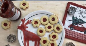 Linecké koláčky: Křehké těsto a tradiční chuť, která vás nadchne!