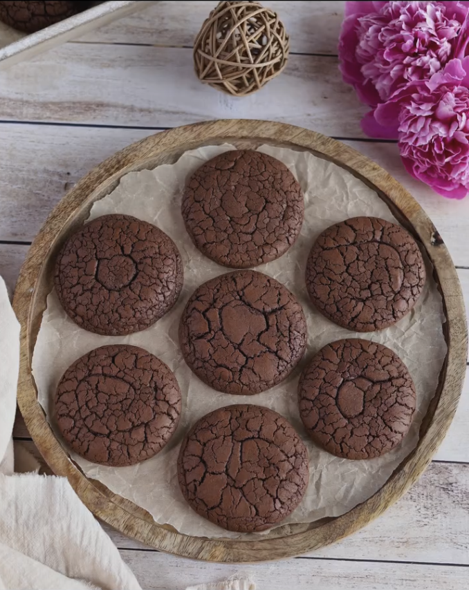 Brownkies: Křupavé čokoládové cookies s vláčnou brownies strukturou