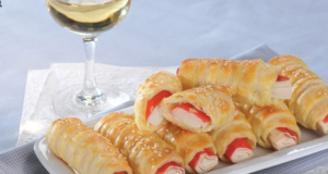 Krabí tyčinky zabalené v listovém těstě - křupavé pohoštění!