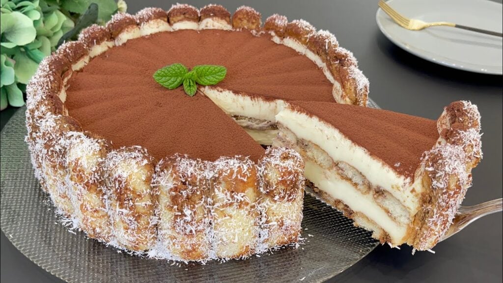 Tiramisu dort s mascarpone krémem a kokosem: Luxusní pochoutka pro každou příležitost